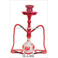 Cachimba shisha de la cachimba moderna hermosa con cachimba de dos mangueras